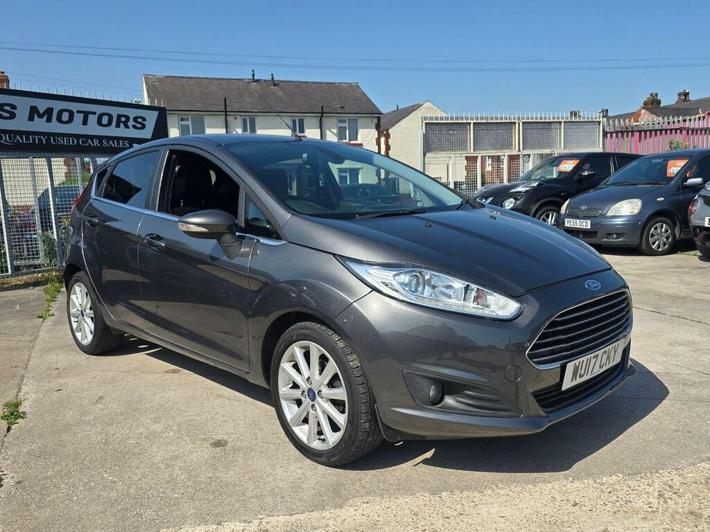 Ford Fiesta 1.0T Ecoboost Titanium Euro 6 Ss 201717 Grey