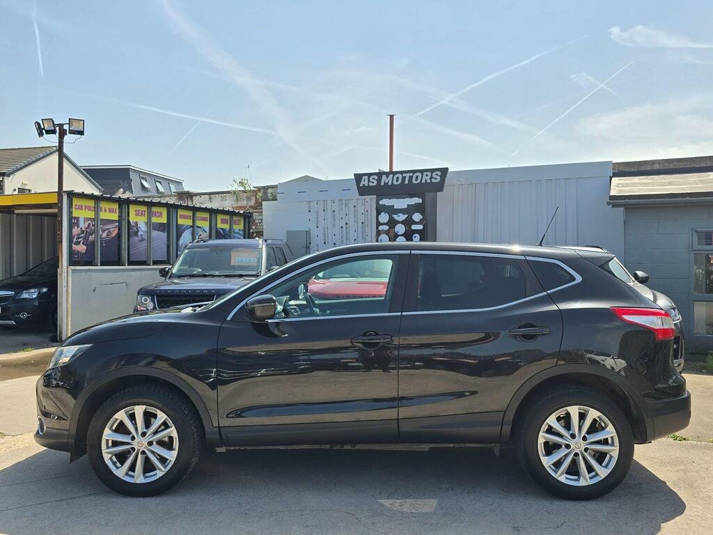 Nissan Qashqai 1.2 Dig-t Acenta Premium 2Wd Euro 5 Ss 201 BF64OAP Black #4