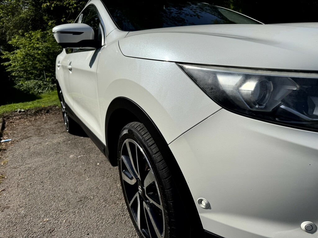 Nissan Qashqai Suv 1.2 Dig-t Tekna 2016 LK66OSO White #2