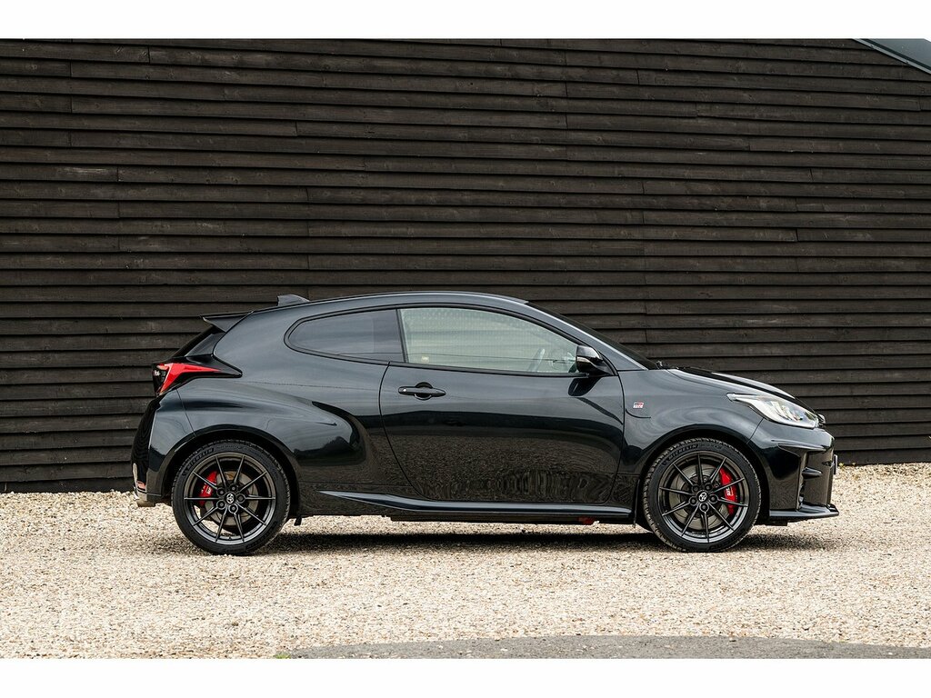 Toyota Yaris Gr Circuit Pack 1 AO22KRE Black #3