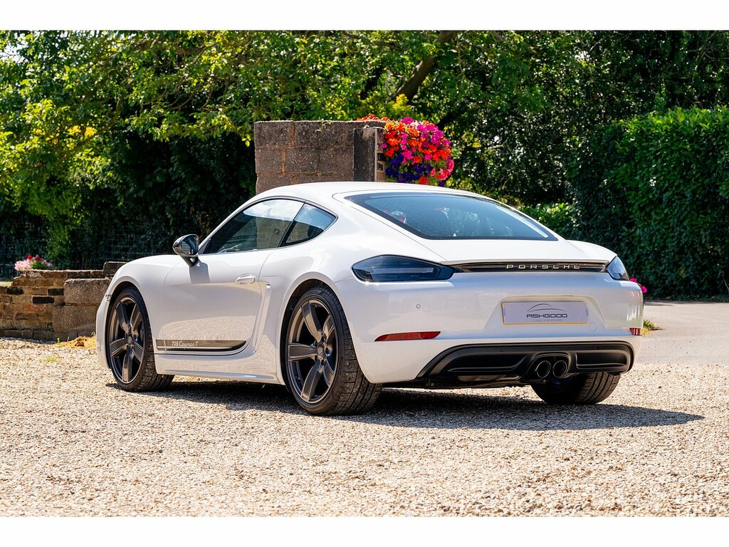 Porsche 718 Cayman T 18 White #5