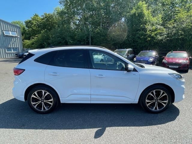Ford Kuga 1.5L St-line X Edition YGZ7450 White #2