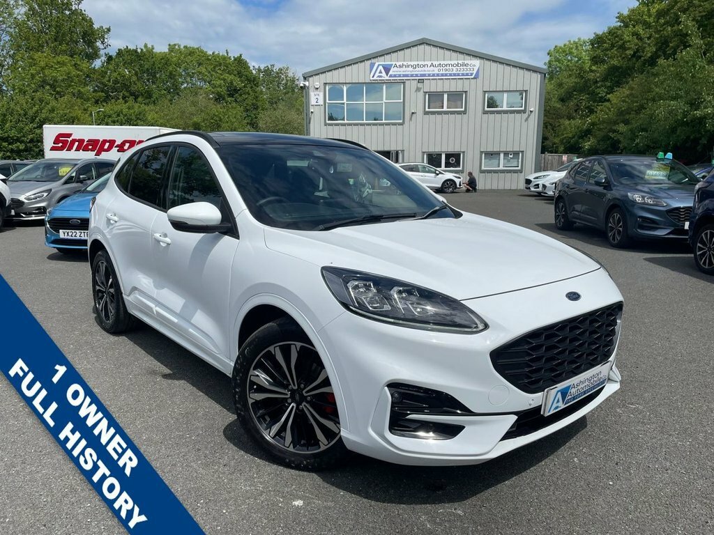 Ford Kuga 1.5L St-line X Edition White