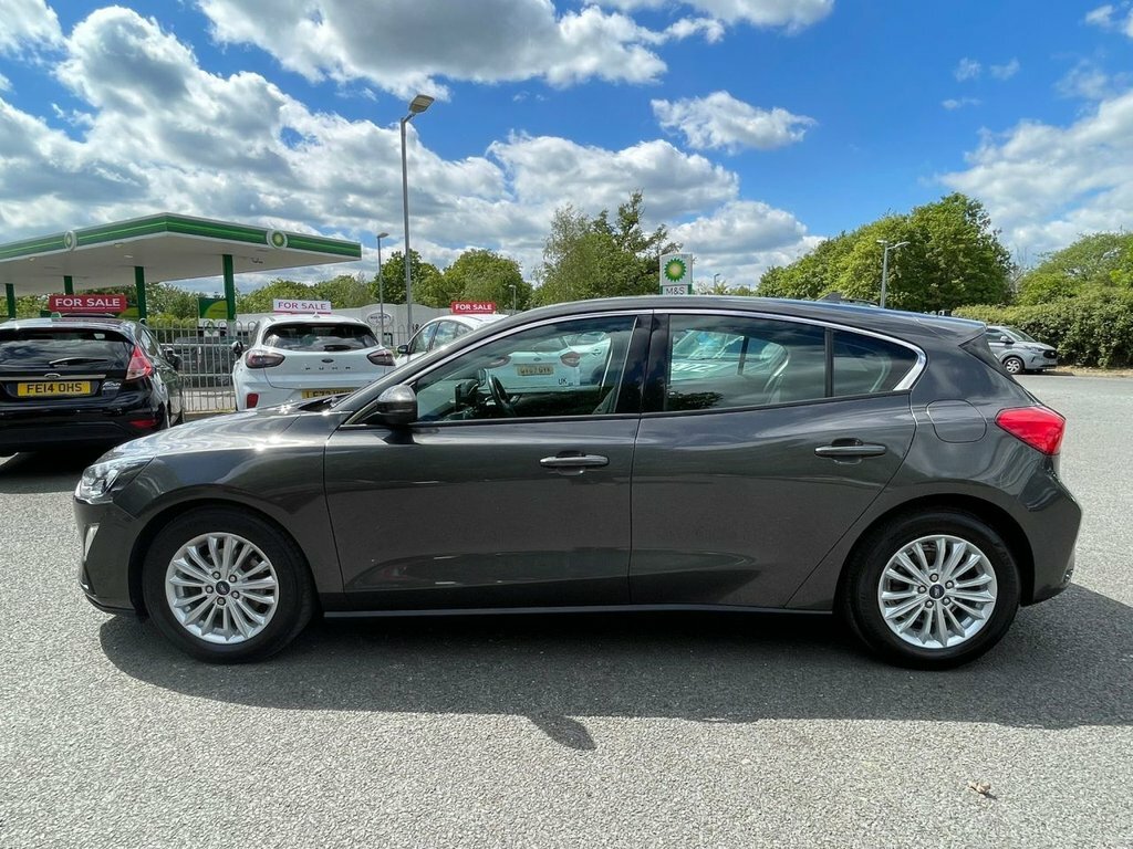 Ford Focus 1L Titanium EJ19CYU Grey #6