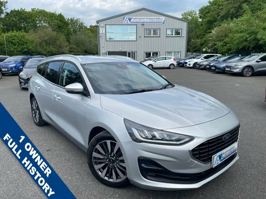 Ford Focus 1L Titanium X Silver