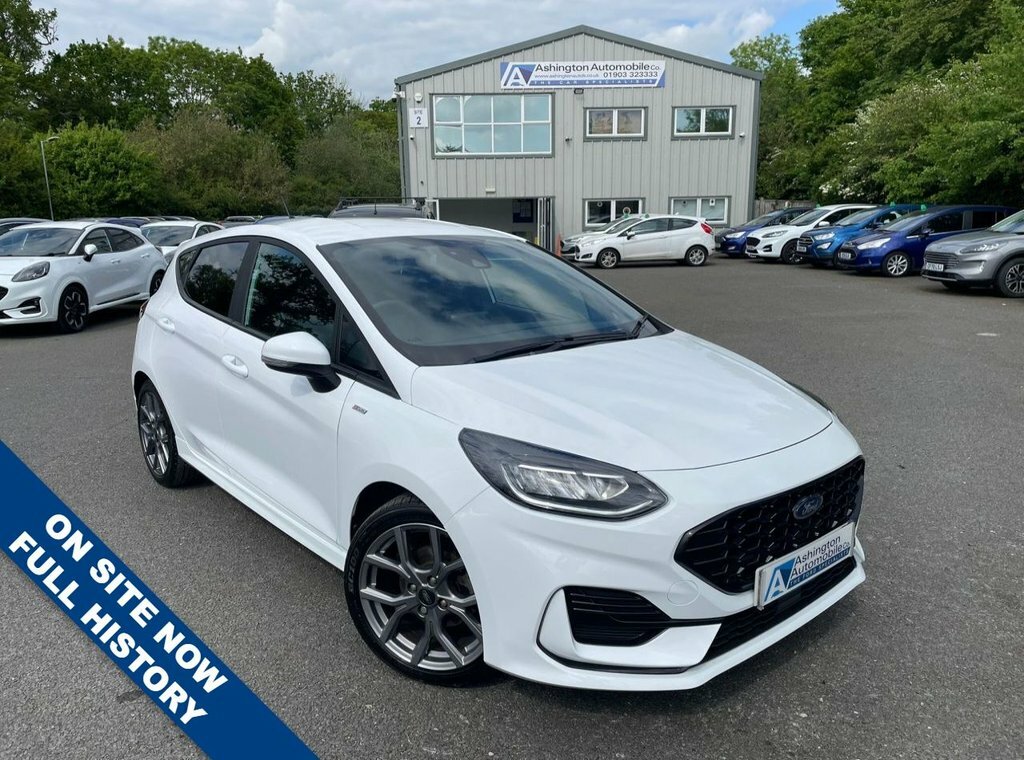 Ford Fiesta 1L St-line Edition White