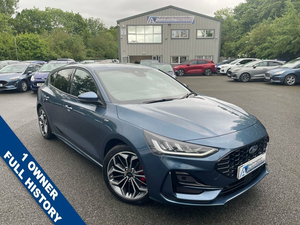 Ford Focus 1L St-line X Blue