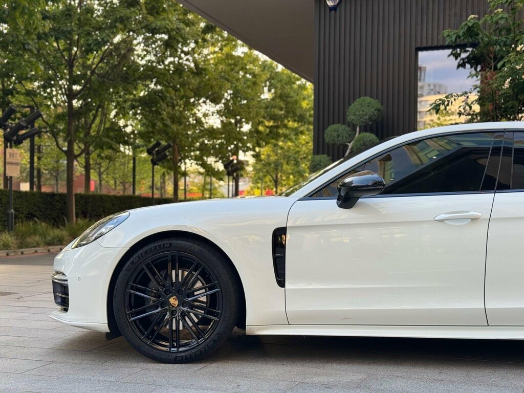 Porsche Panamera 3.0 V6 Saloon Pdk Euro 6 Ss MO67NJU White #4