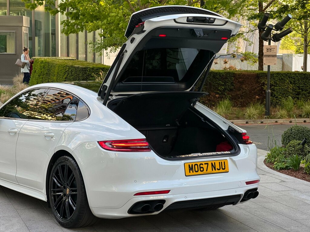 Porsche Panamera 3.0 V6 Saloon Pdk Euro 6 Ss MO67NJU White #3