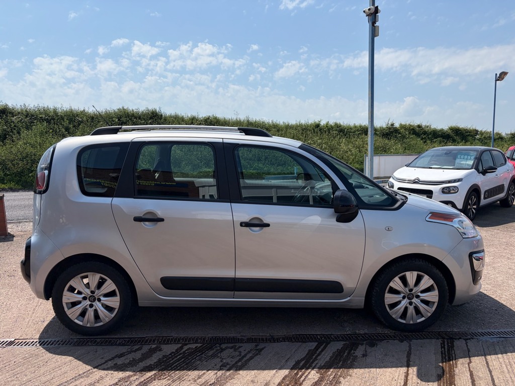 Citroen C3 Picasso 1.6 Bluehdi Edition 20 Tax, Very Low Mileage Silver #2