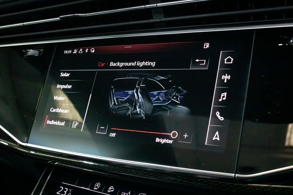 Audi SQ8 4L Vorsprung Black #40