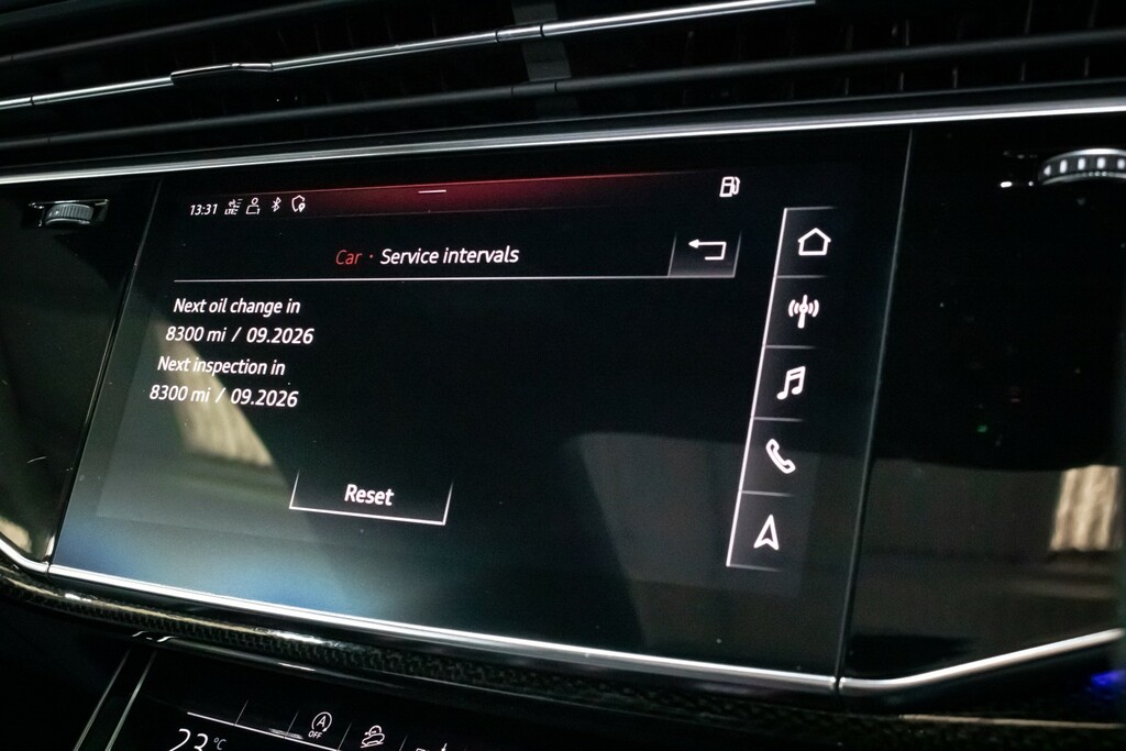 Audi SQ8 4L Vorsprung Black #39
