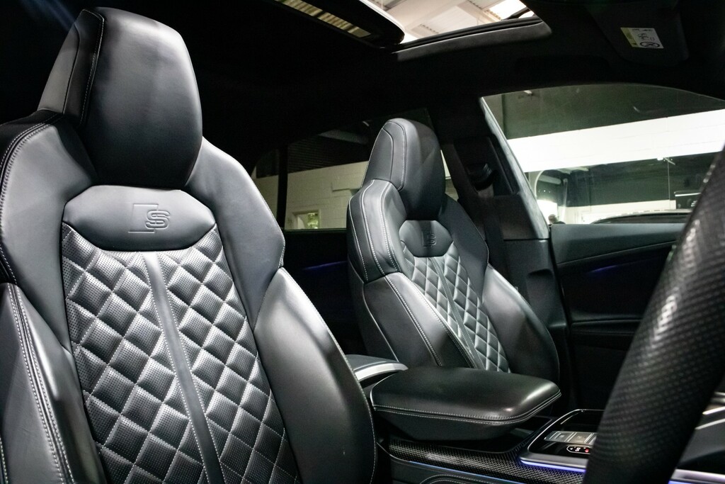 Audi SQ8 4L Vorsprung Black #23