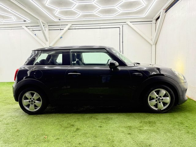 Mini Hatch 2018 1.5 Cooper Classic Euro 6 Ss HX68NKD Black #5