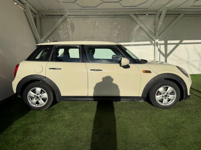 Mini Hatch 2016 1.5 Cooper D Euro 6 Ss LO16VUS White #5