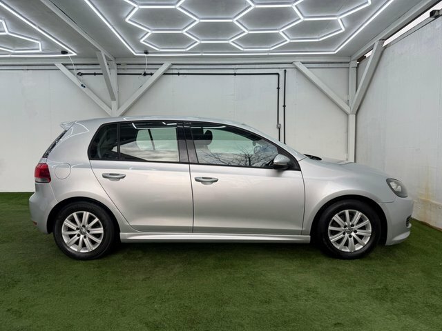 Volkswagen Golf 2012 1.6 Tdi Bluemotion Euro 5 Ss FR12LBF Silver #2