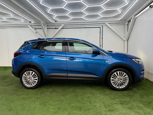 Vauxhall Grandland X 2019 1.5 Turbo D Blueinjection Tech Line Nav Euro VU68EOR Blue #5