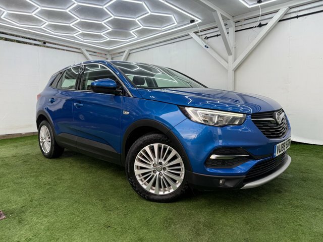 Vauxhall Grandland X 2019 1.5 Turbo D Blueinjection Tech Line Nav Euro VU68EOR Blue #4