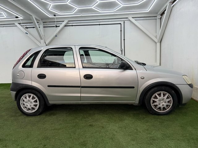 Vauxhall Corsa 2003 1.2I 16V Club Silver #2