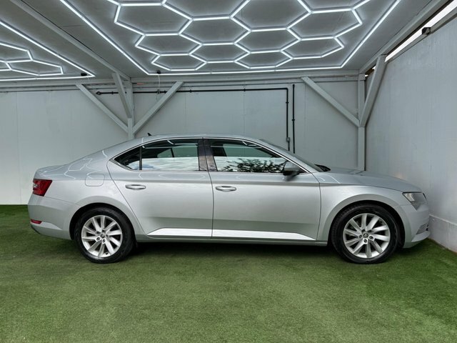 Skoda Superb 2017 1.4 Tsi Act Se Euro 6 Ss Silver #2