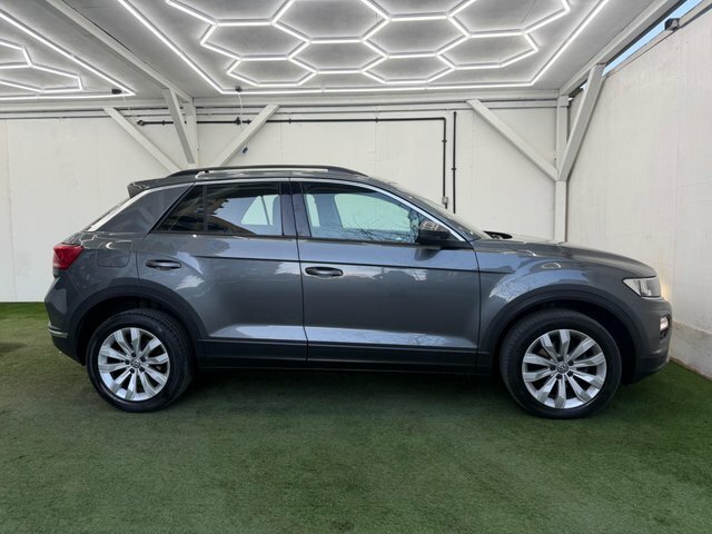 Volkswagen T-Roc 2018 1.6 Tdi Se Euro 6 Ss YH68SXZ Grey #2