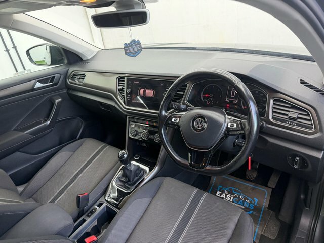 Volkswagen T-Roc 2018 1.6 Tdi Se Euro 6 Ss YH68SXZ Grey #3
