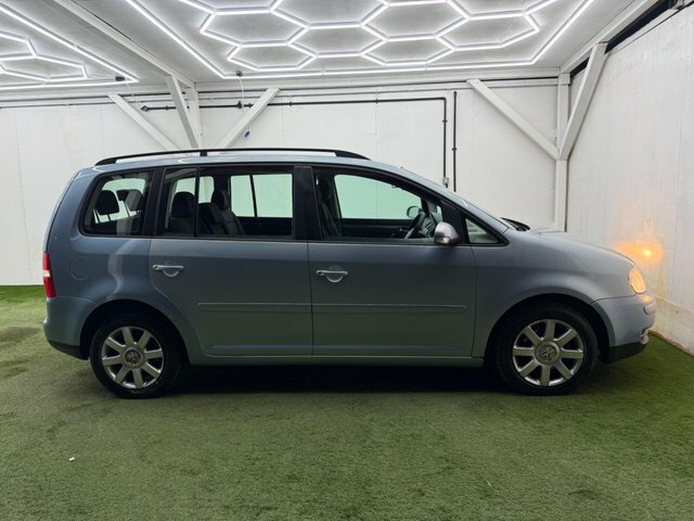 Volkswagen Touran 2006 1.6 Fsi Se 7 Seats RO06EAP Blue #5
