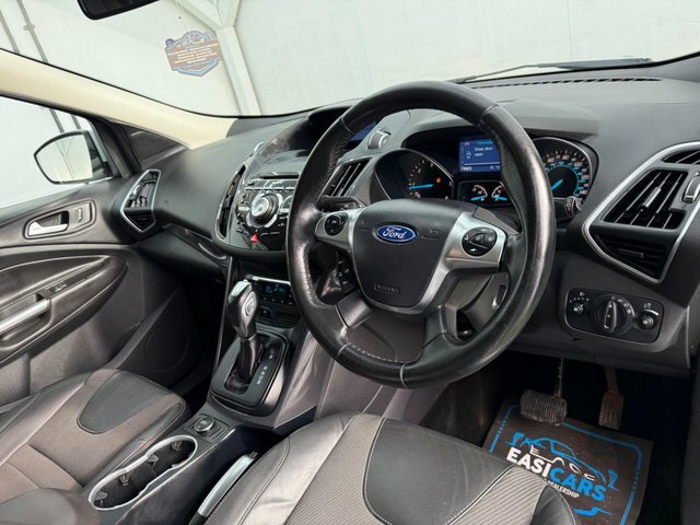 Ford Kuga 2014 2.0 Tdci Titanium Powershift Awd Euro 5 GF64BKO White #3
