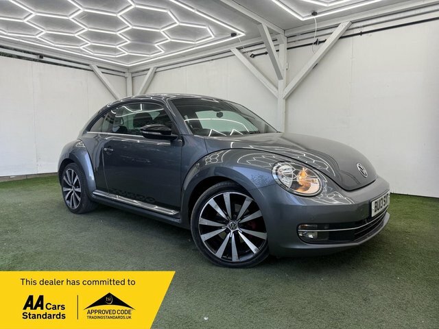 Volkswagen Beetle 2013 2.0 Tsi Turbo Black Dsg Euro 5 Grey