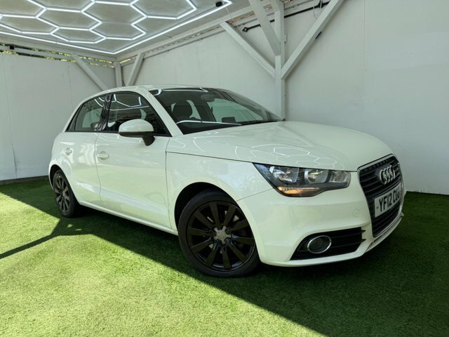 Audi A1 2012 1.6 Tdi Sport Sportback Euro 5 Ss YF12CGO White #4