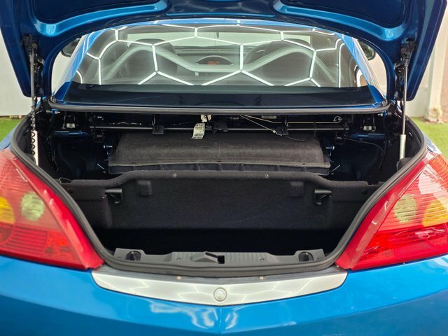 Vauxhall Tigra Blue #8