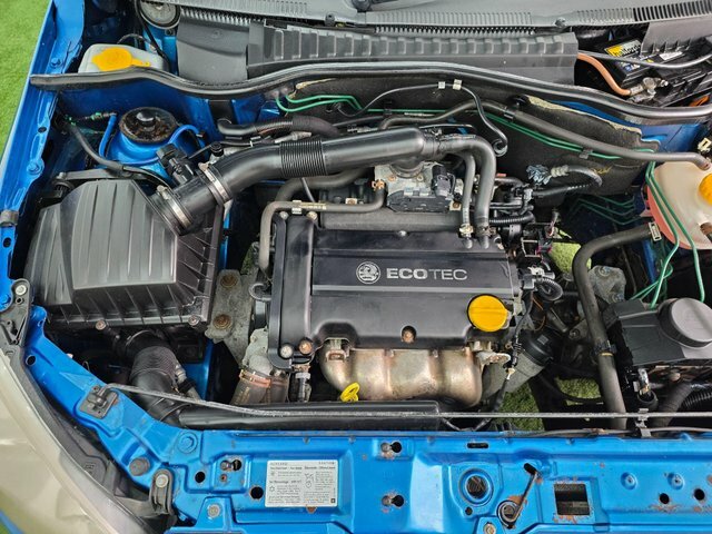 Vauxhall Tigra Blue #17