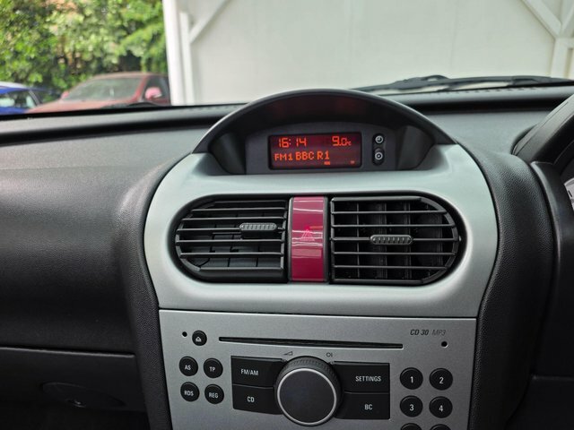 Vauxhall Tigra Blue #28