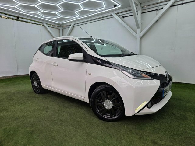 Toyota Aygo 2015 1.0 Vvt-i X-pression Euro 5 Euro 5 FH64WEW White #4