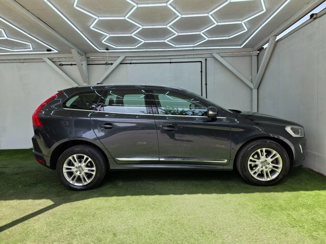 Volvo XC60 2013 2.4 D5 Se Lux Nav Geartronic Awd Euro 5 KT13NCN Grey #2