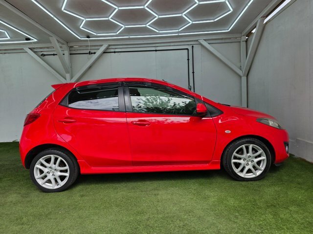 Mazda 2 2012 1.5 Tamura Nav Hatchback Euro LK61LFJ Red #2