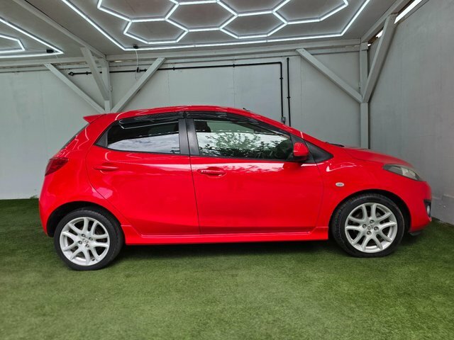 Mazda 2 2012 1.5 Tamura Nav Hatchback Euro LK61LFJ Red #5