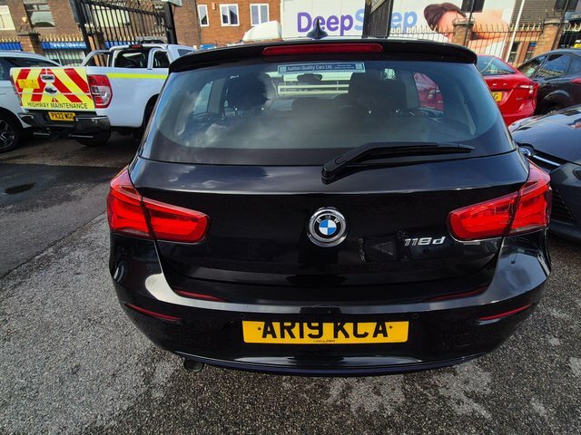 BMW 1 Series 2.0 118D Sport Hatchback Euro 6 AR19KCA Black #6