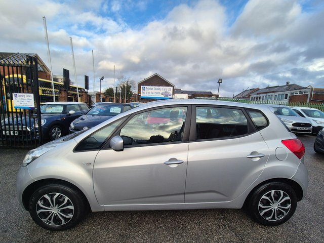 Kia Venga 1.4 Ecodynamics 1 Air Euro 5 S S Silver