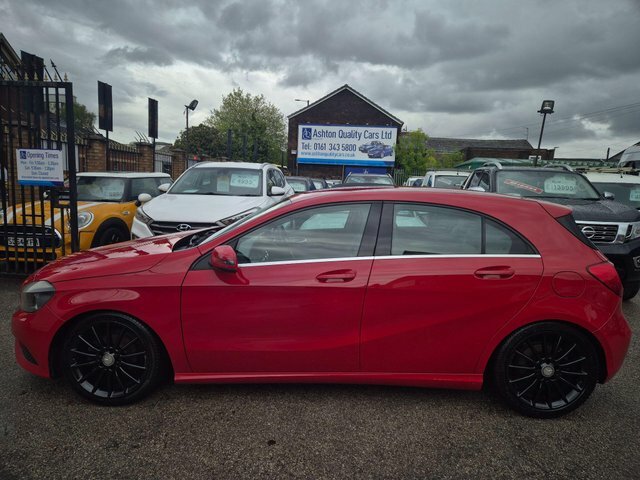Mercedes-Benz A Class 1.5 A180 Cdi Blueefficiency Se Euro 5 S S S200BRK Red #2