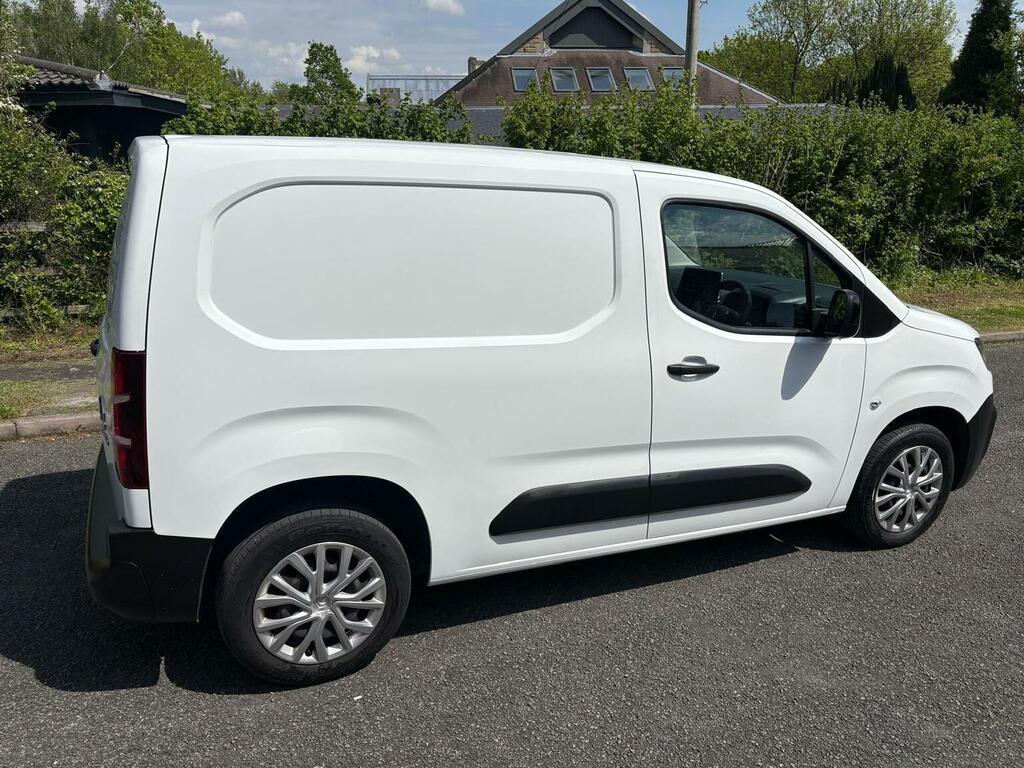 Citroen Berlingo Panel Van 1.5 Bluehdi 1000 Enterprise M Pro Swb Eu LD22JCX White #5