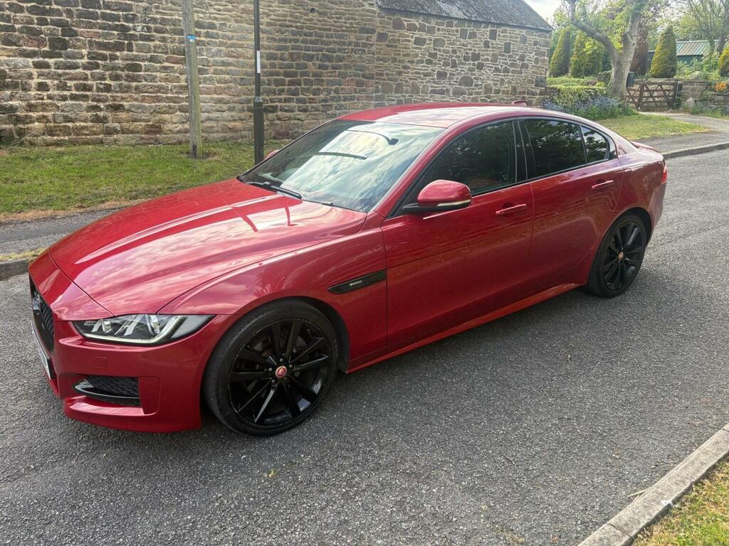Jaguar XE Saloon 2.0D R-sport Euro 6 Ss 201717 Red