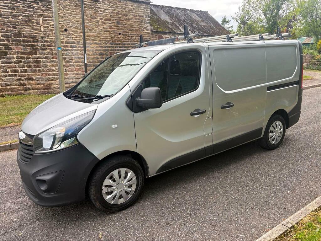 Vauxhall Vivaro Panel Van 1.6 Cdti 2700 L1 H1 Euro 6 201868 Silver