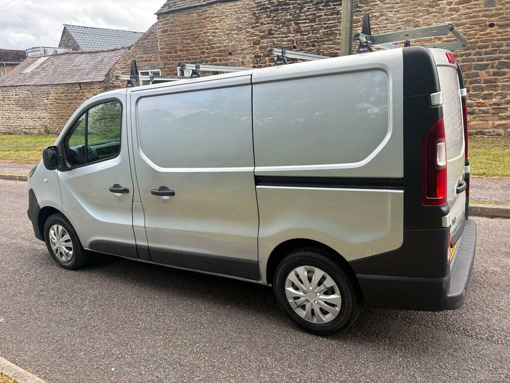 Vauxhall Vivaro Panel Van 1.6 Cdti 2700 L1 H1 Euro 6 201868 LC68LLV Silver #3
