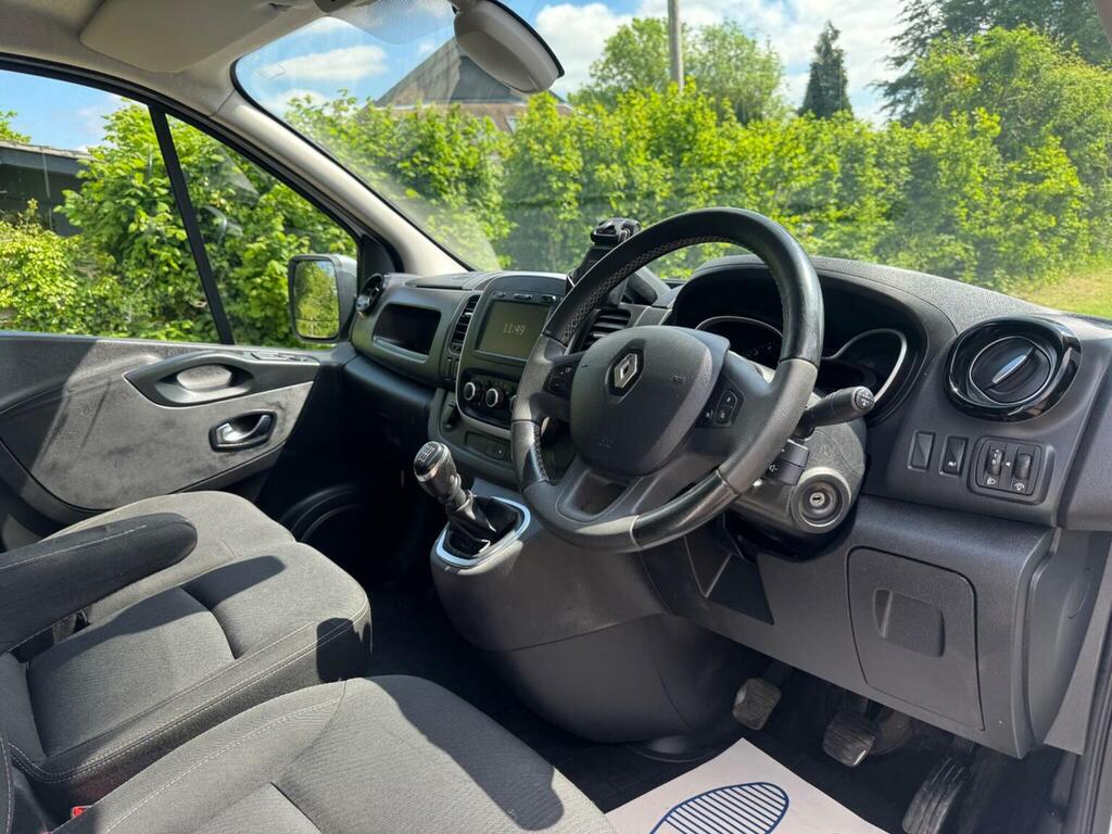 Renault Trafic Panel Van 2.0 Dci Energy 28 Sport Nav Swb Standard TEMP277 White #5