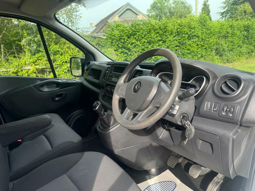 Renault Trafic 2.0 Ll30 Energy Dci 145 Sport My19 2020 Grey #5