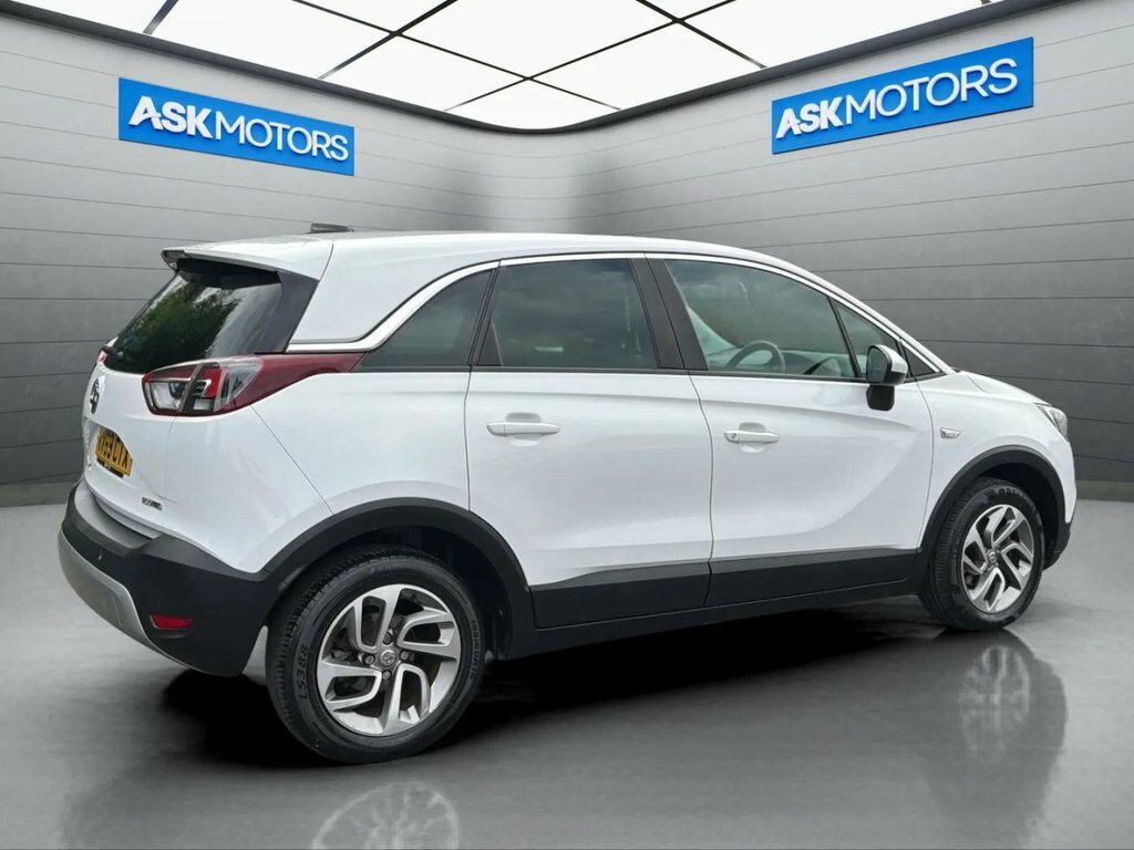 Vauxhall Crossland X 1.2L Tech Line Nav KV69CTX White #6