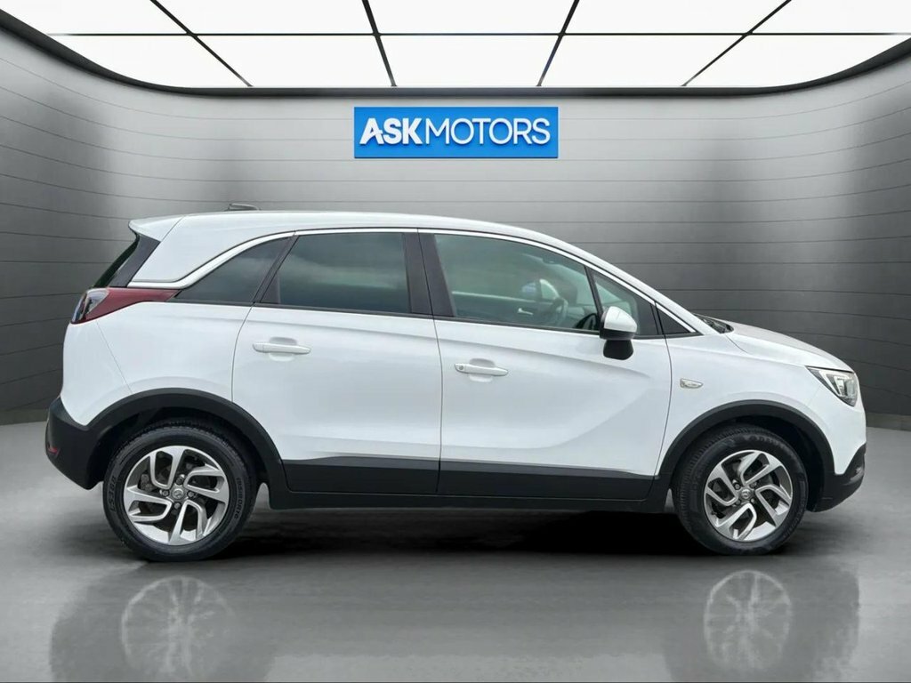 Vauxhall Crossland X 1.2L Tech Line Nav KV69CTX White #5