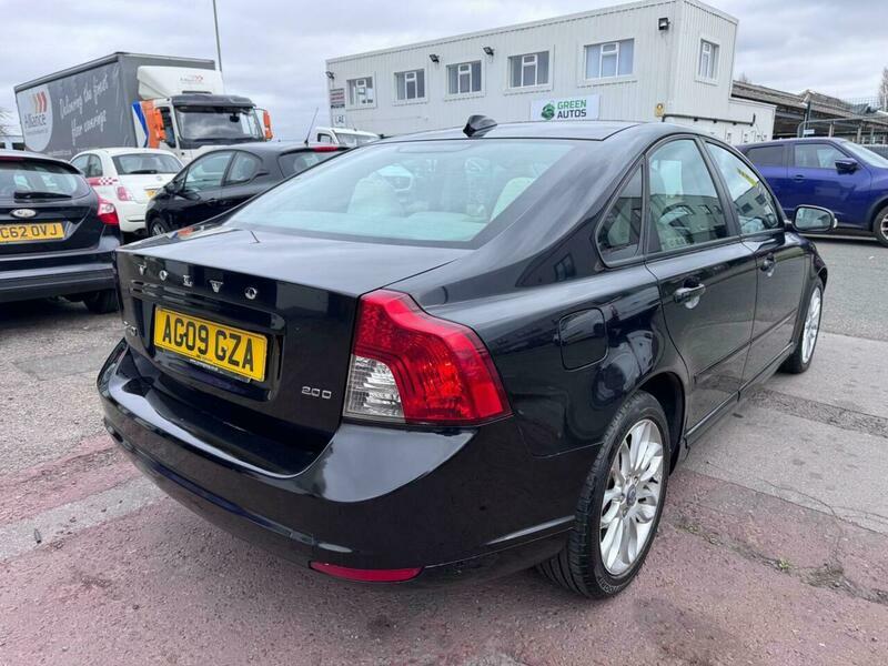 Volvo S40 2.0D Se Powershift Euro Black #3