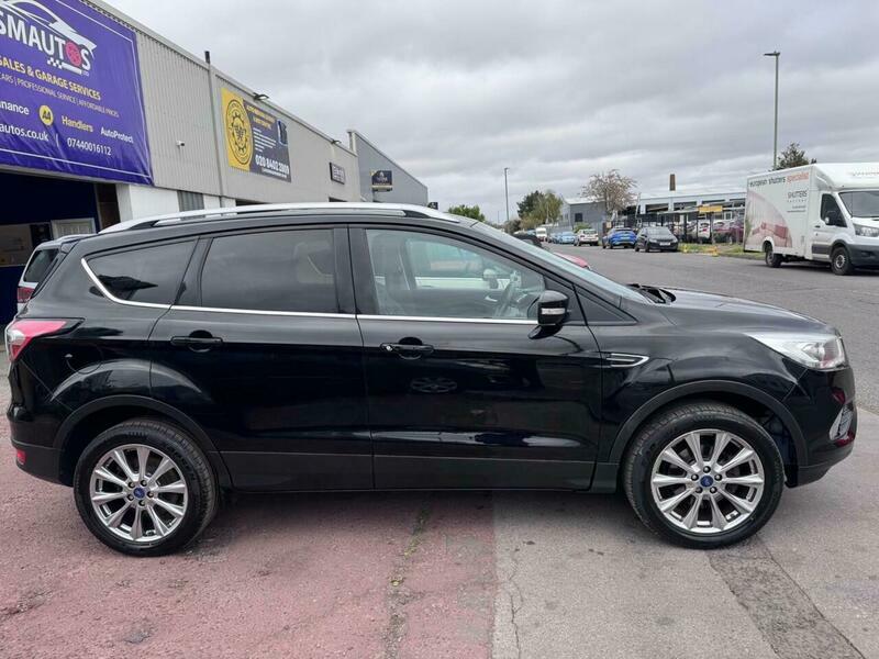 Ford Kuga 1.5T Ecoboost Titanium Edition FN19AEP Black #2